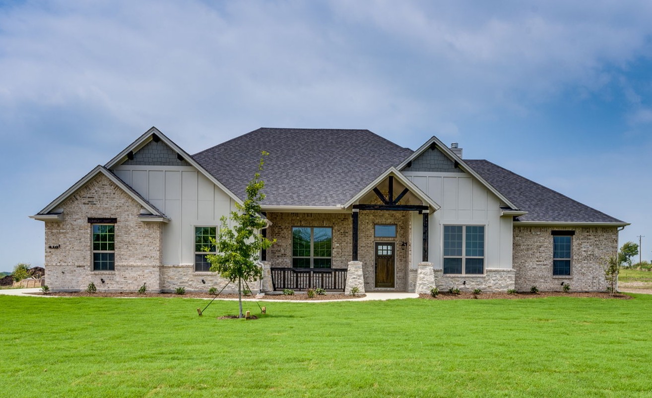 2561 Posey Lane