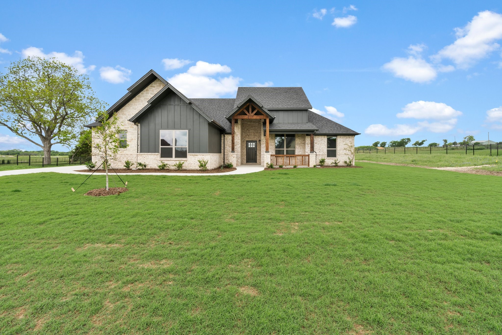 440 Paradise Ridge Drive