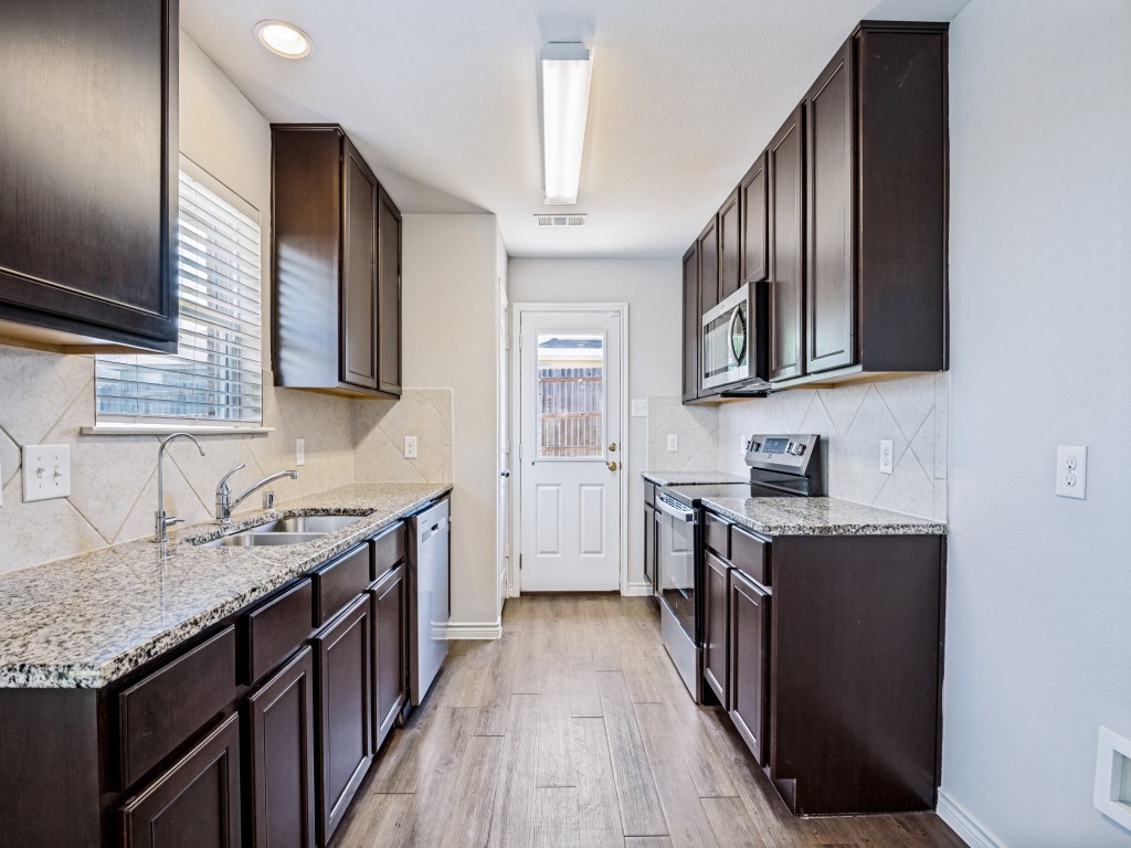 1603 Blue Jay Drive