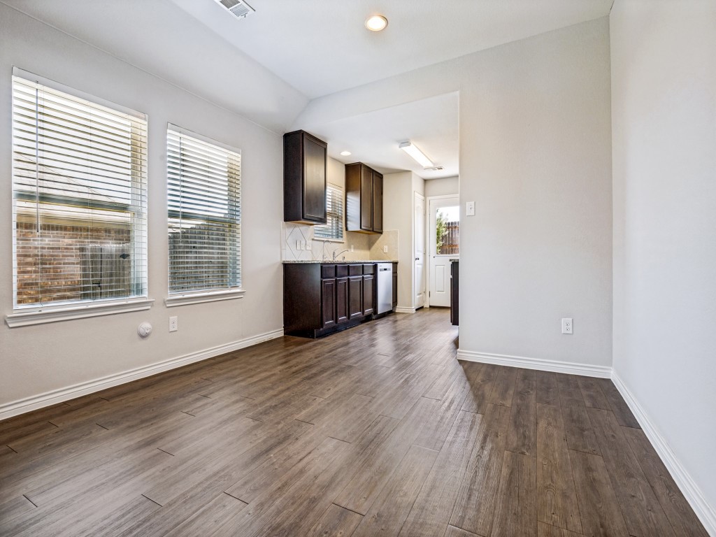 1603 Blue Jay Drive