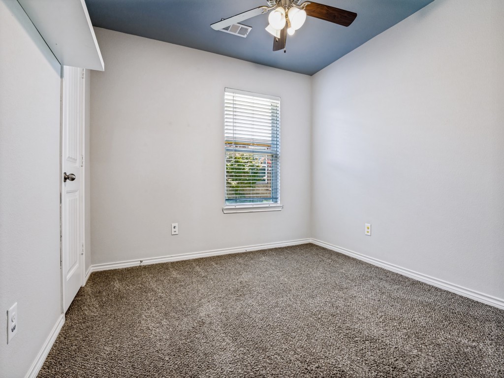 1603 Blue Jay Drive