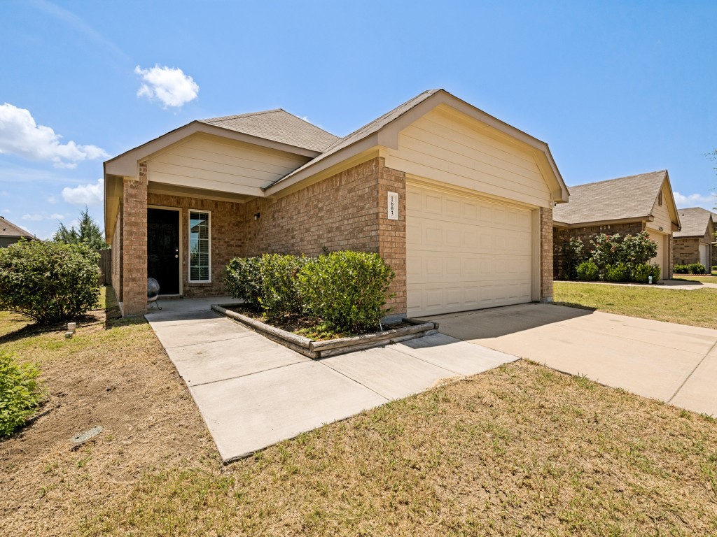 1603 Blue Jay Drive