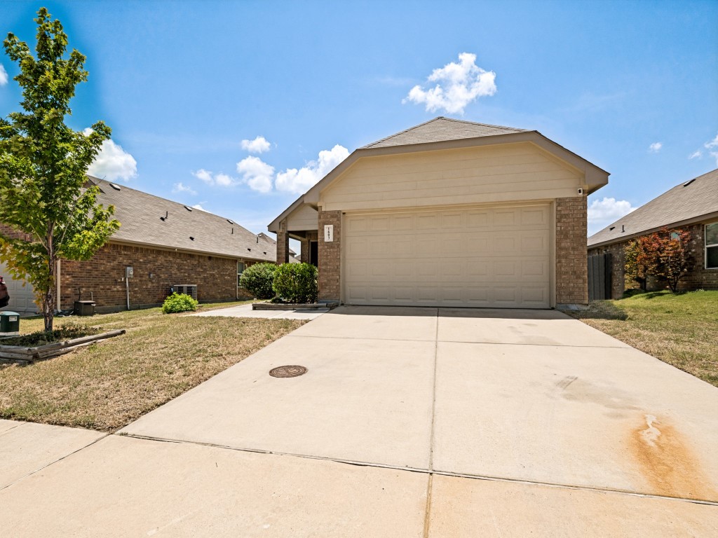 1603 Blue Jay Drive
