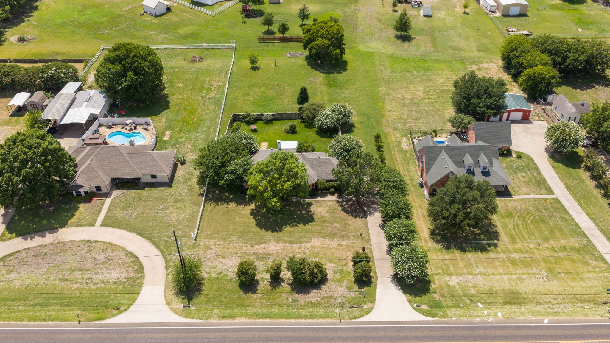 4016 Ovilla Road
