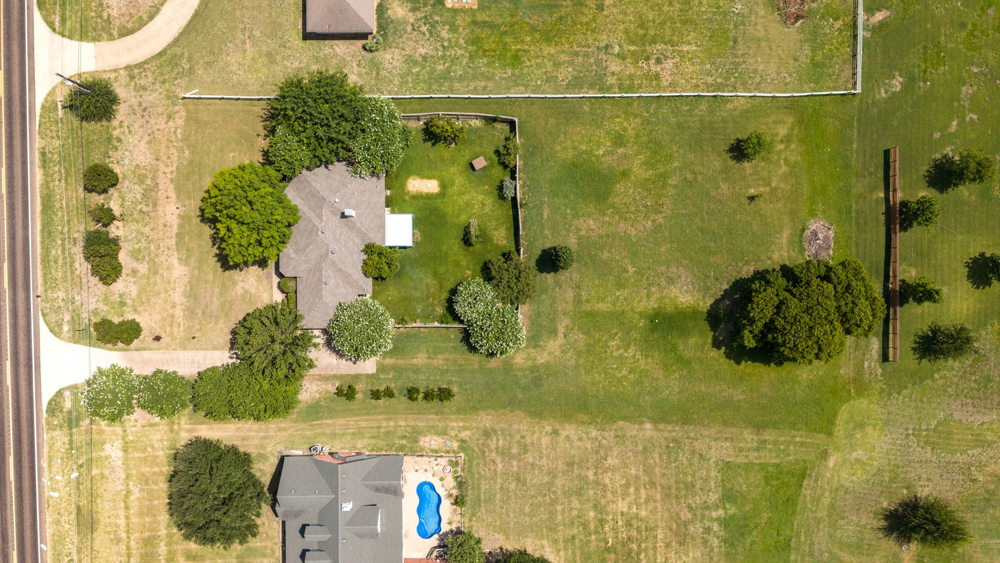 4016 Ovilla Road