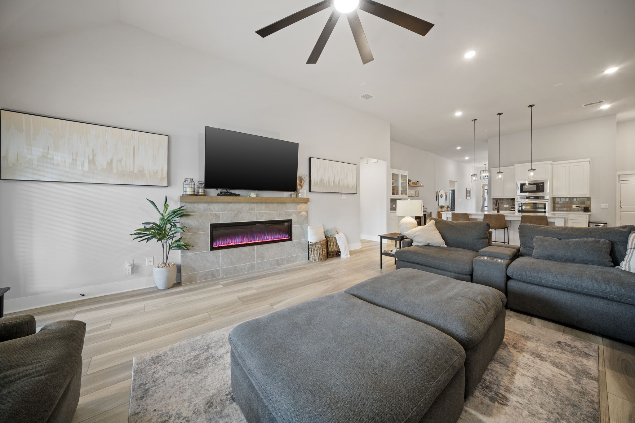 648 Red Maple Road