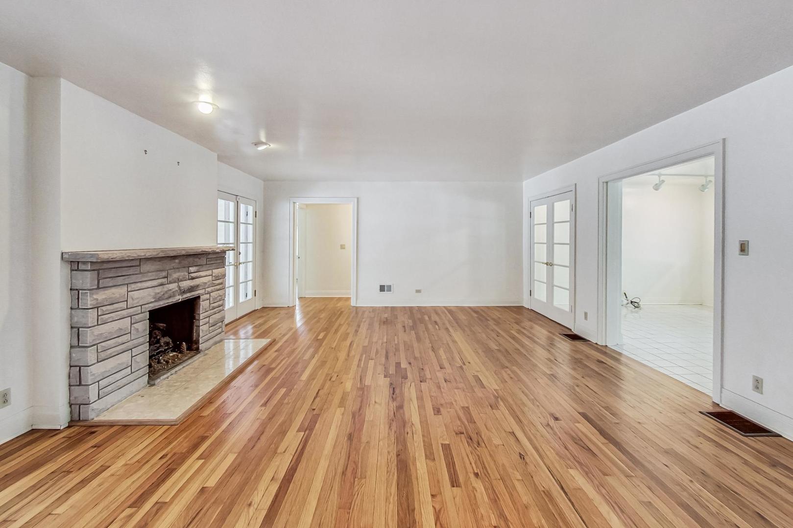 13020 Archer Avenue