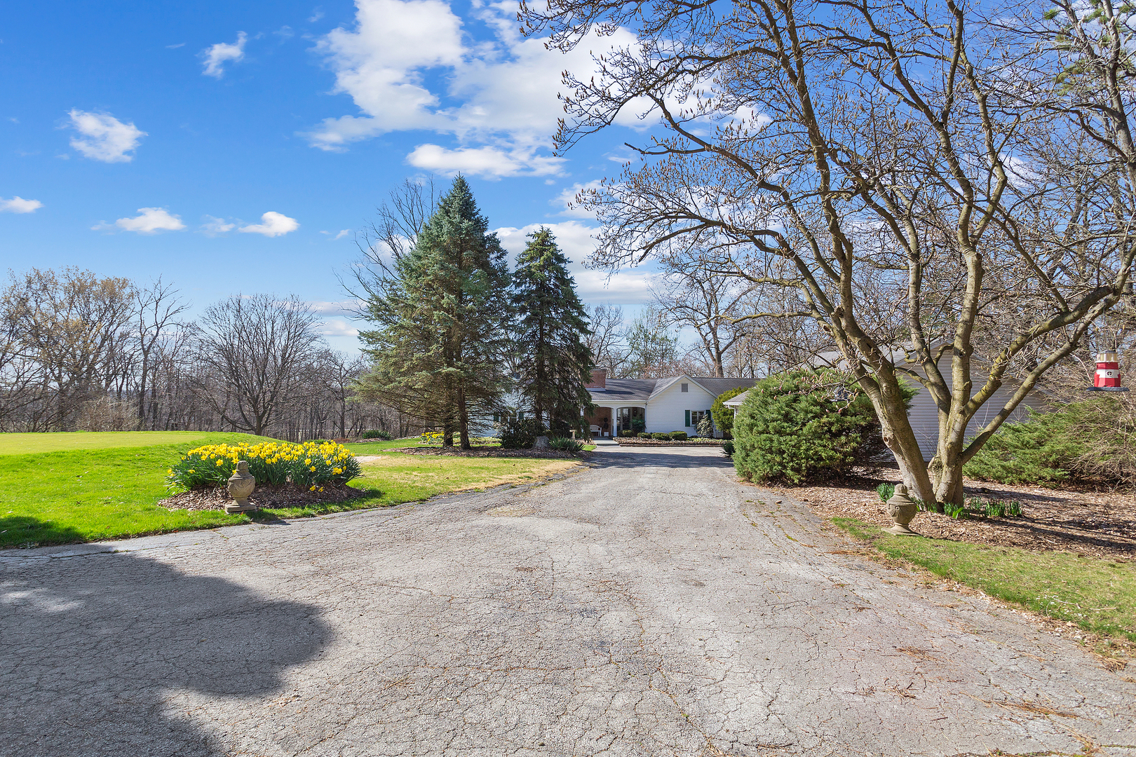 13020 Archer Avenue