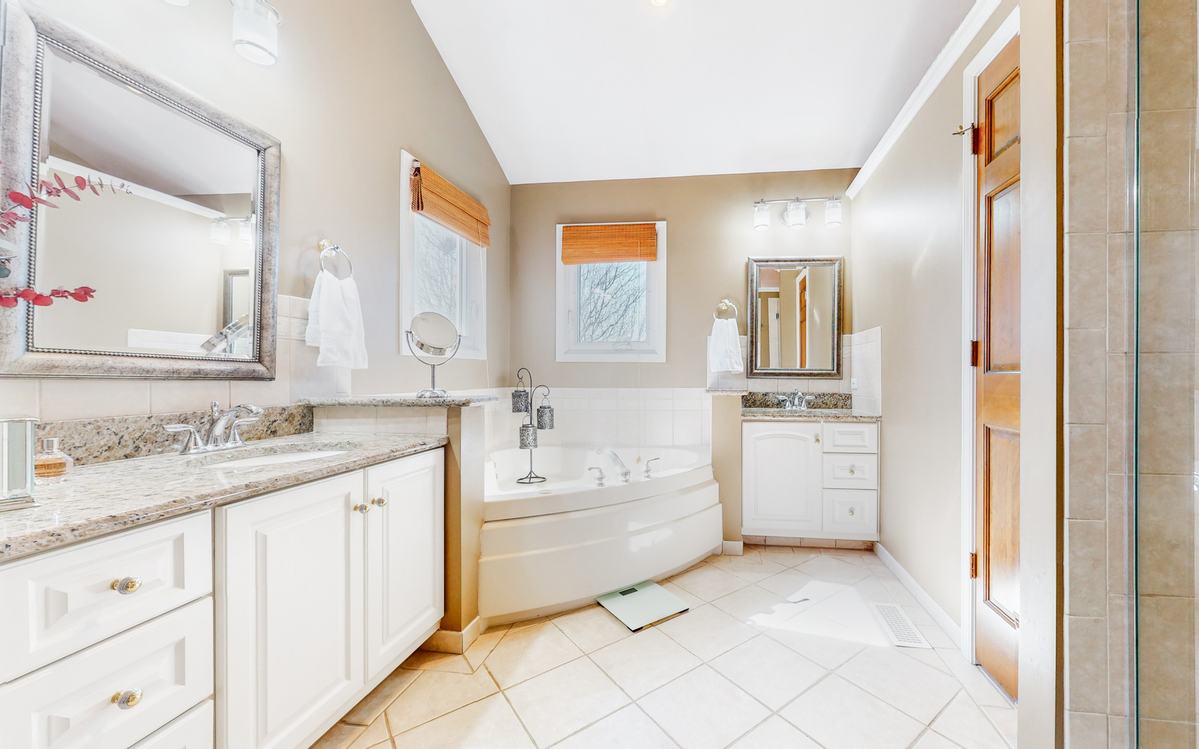 1207 Birchdale Lane