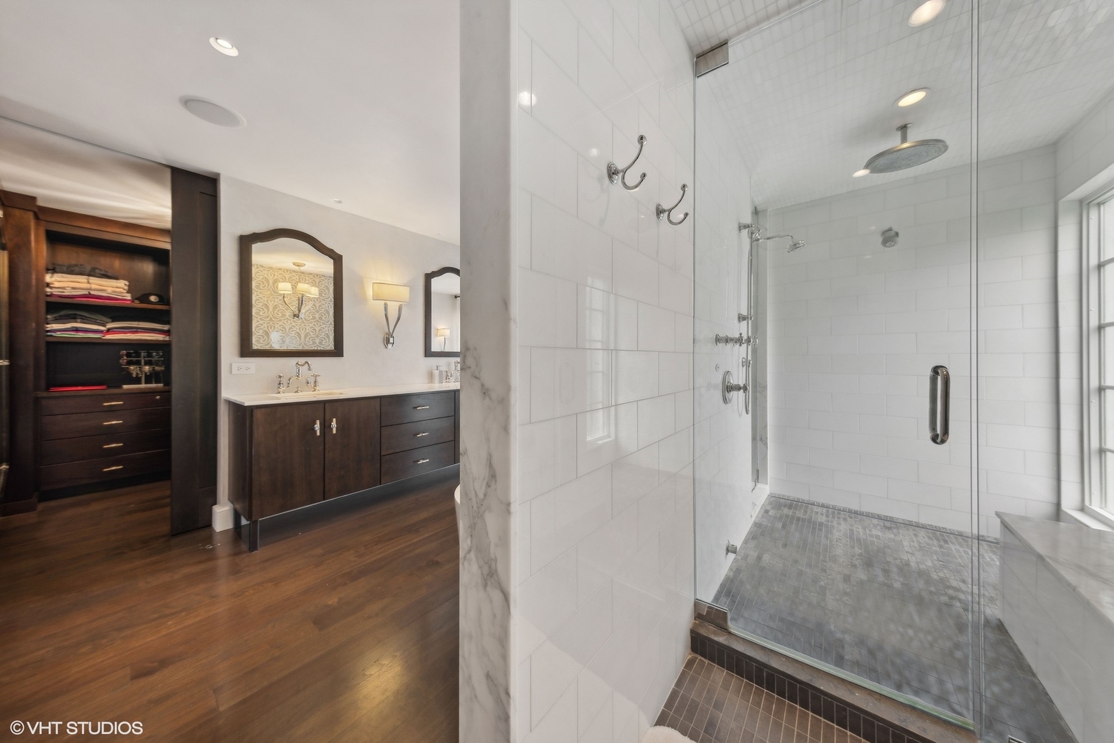 803 BURR RIDGE CLUB