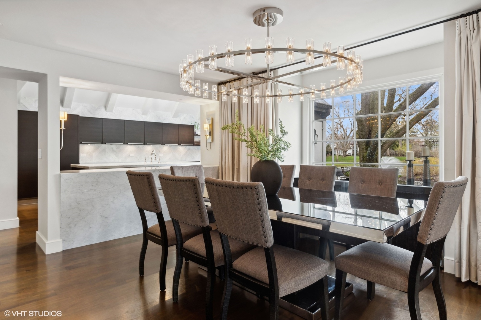 803 BURR RIDGE CLUB