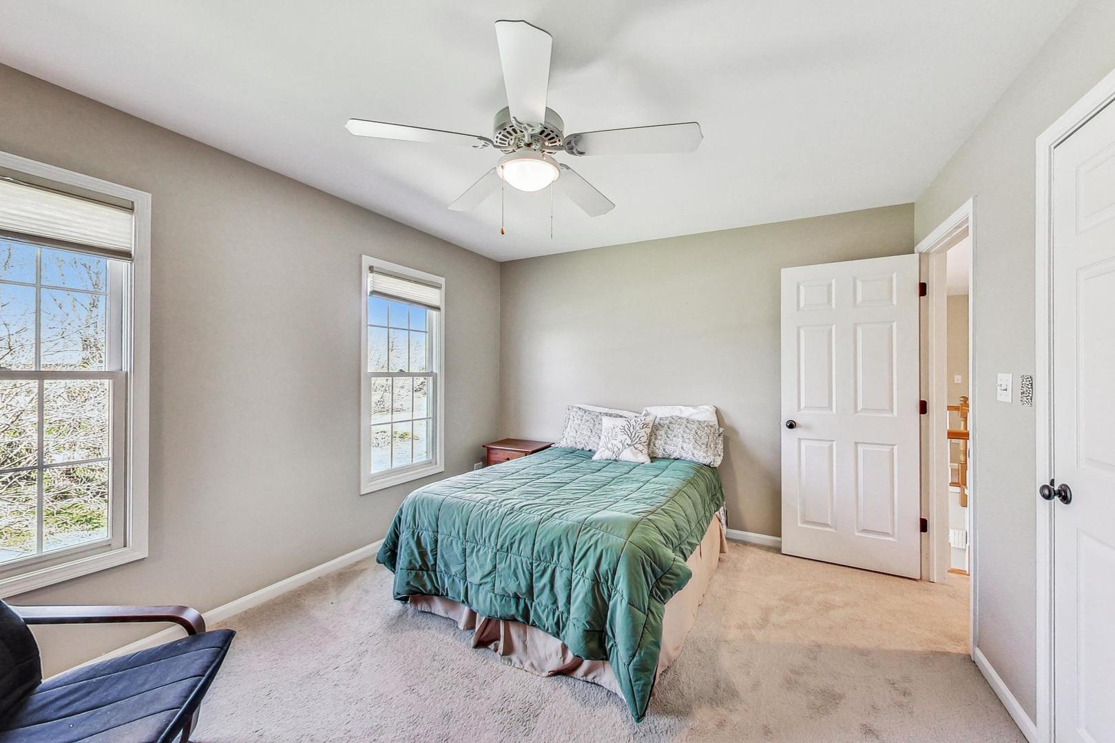 17W231 Hillside Lane