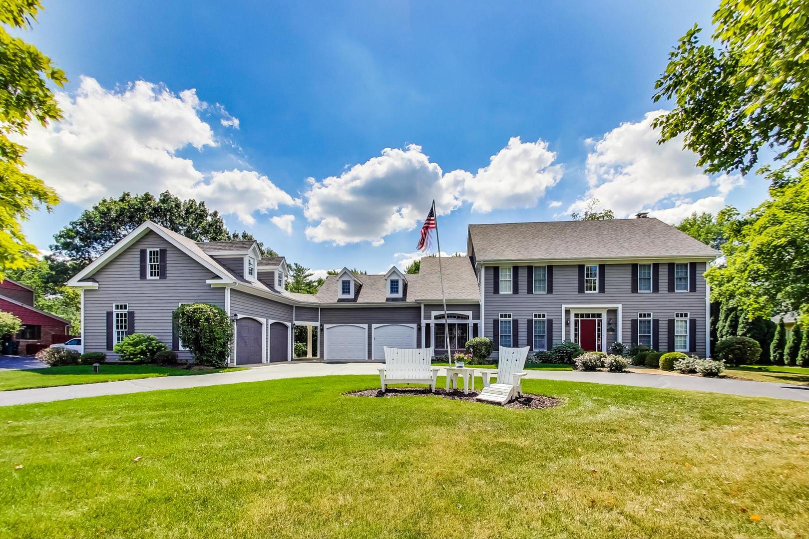 17W231 Hillside Lane