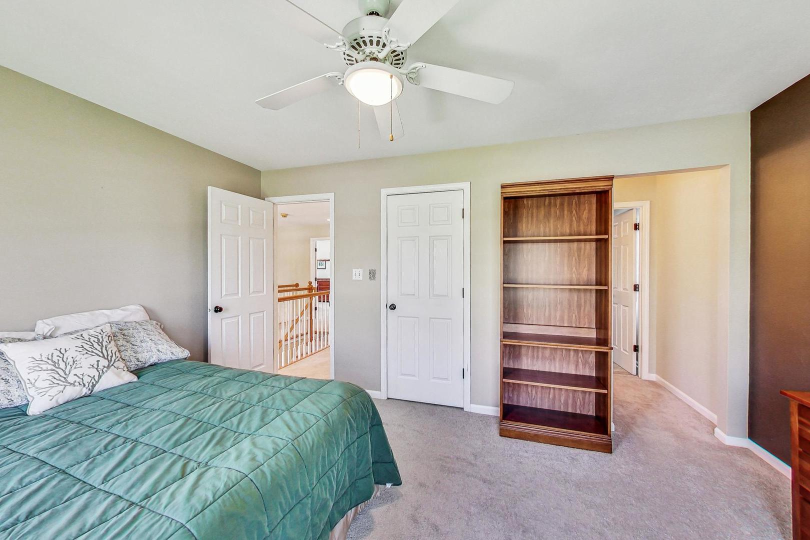 17W231 Hillside Lane