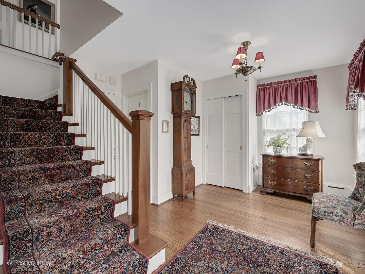 117 W Hickory Street