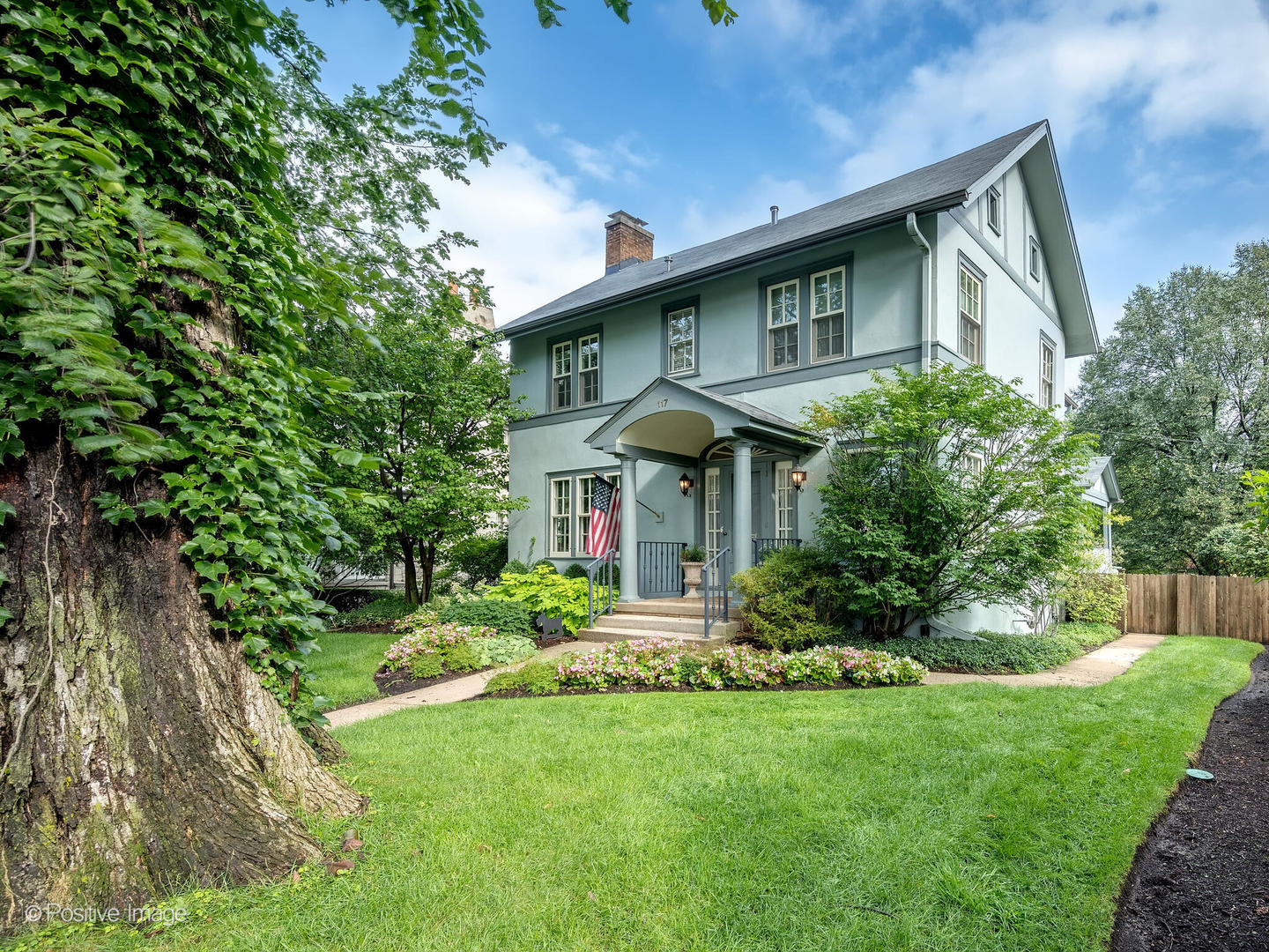 117 W Hickory Street