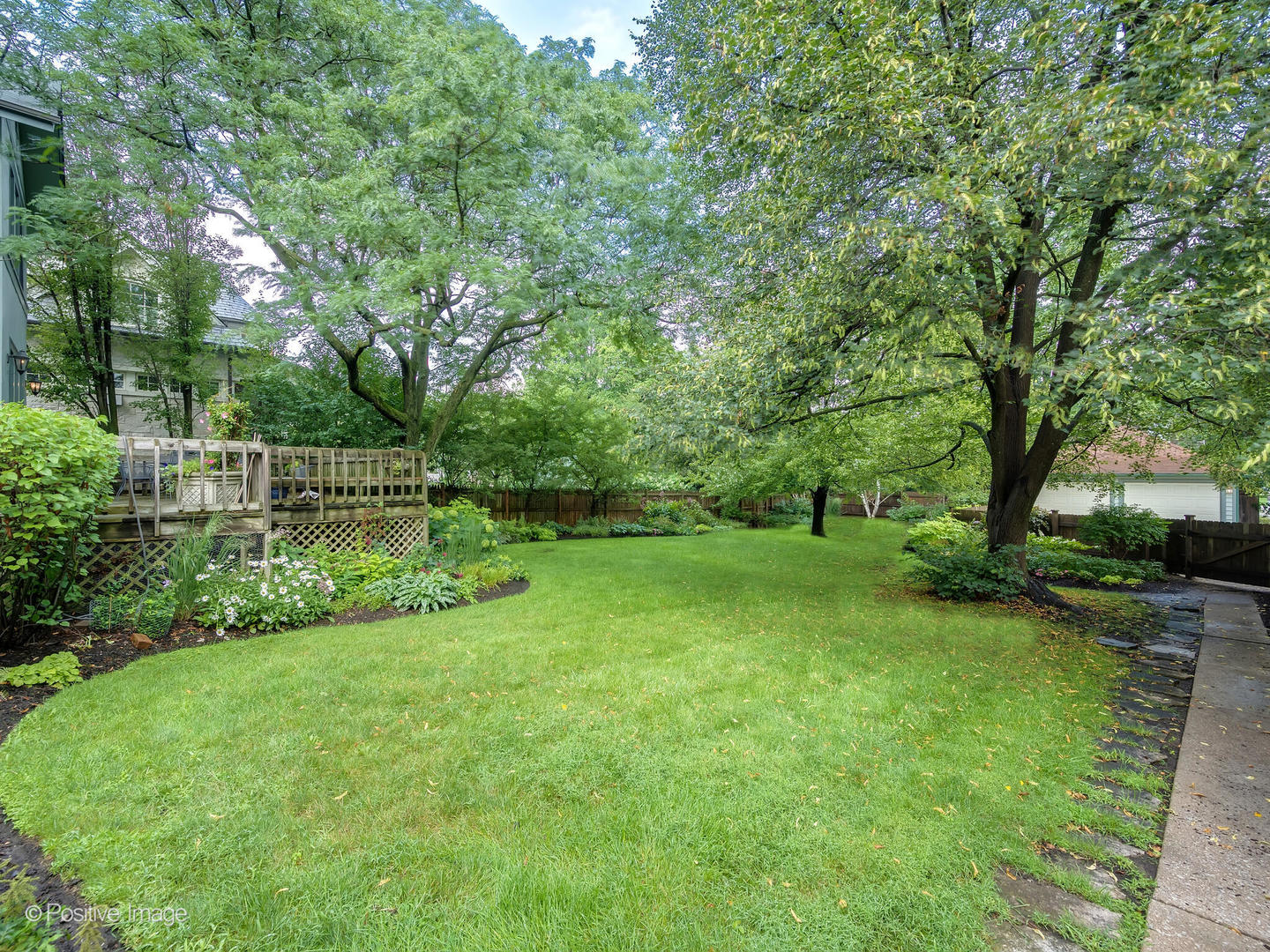 117 W Hickory Street