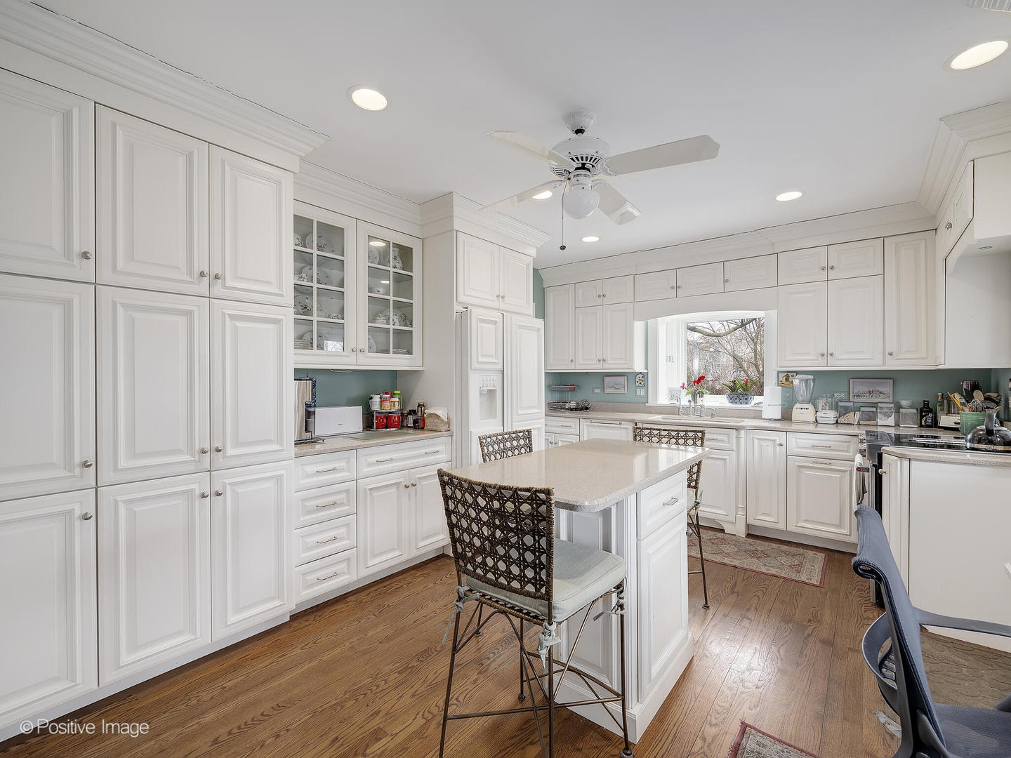 117 W Hickory Street