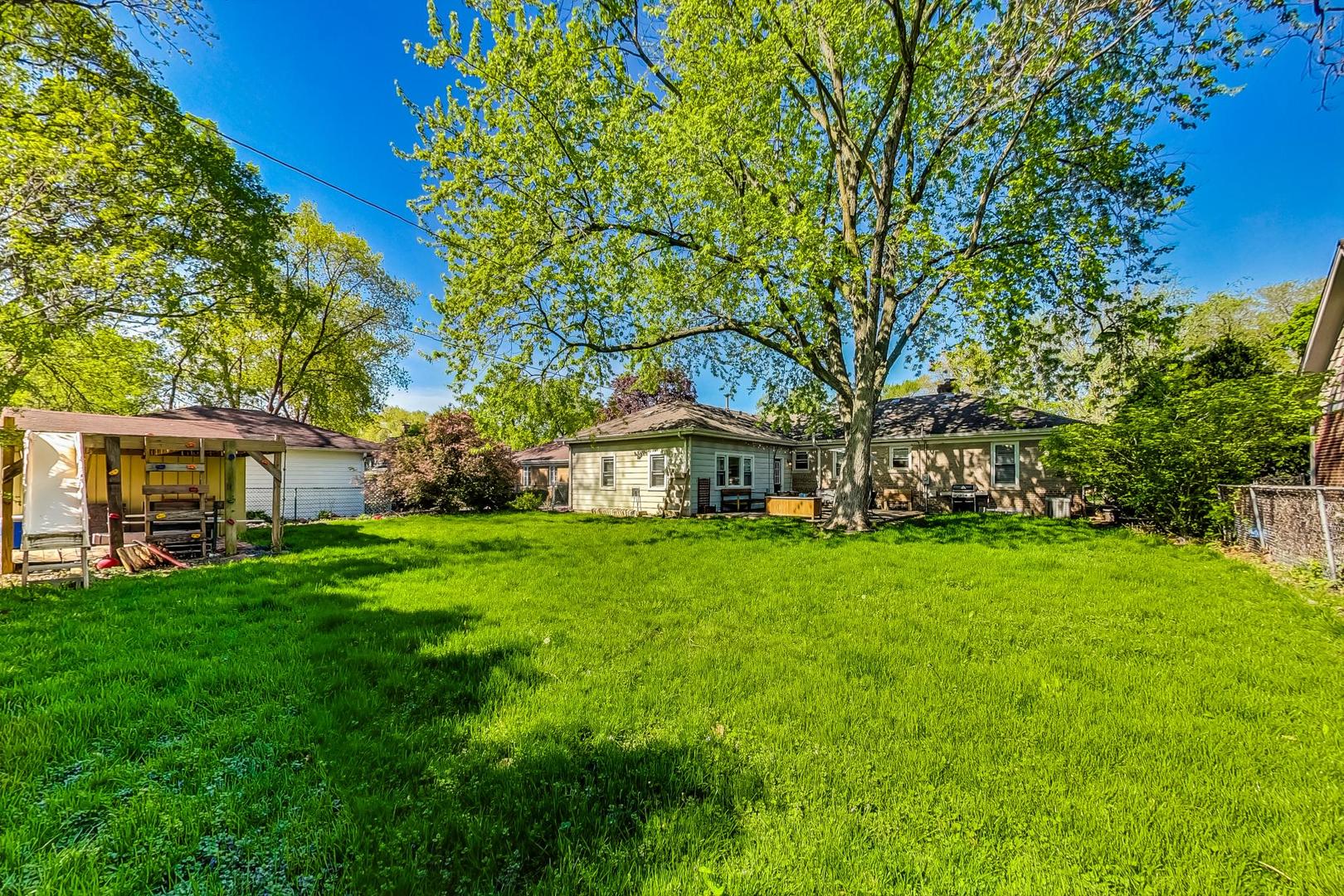 5 Indian Drive