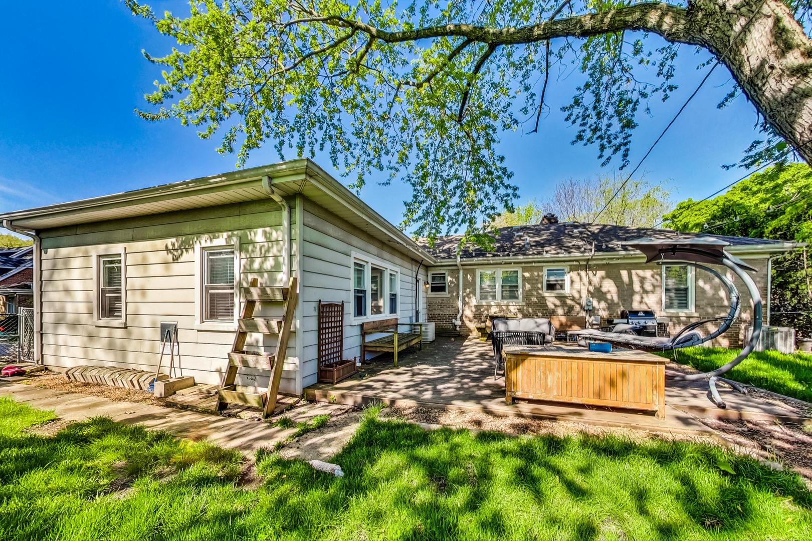 5 Indian Drive