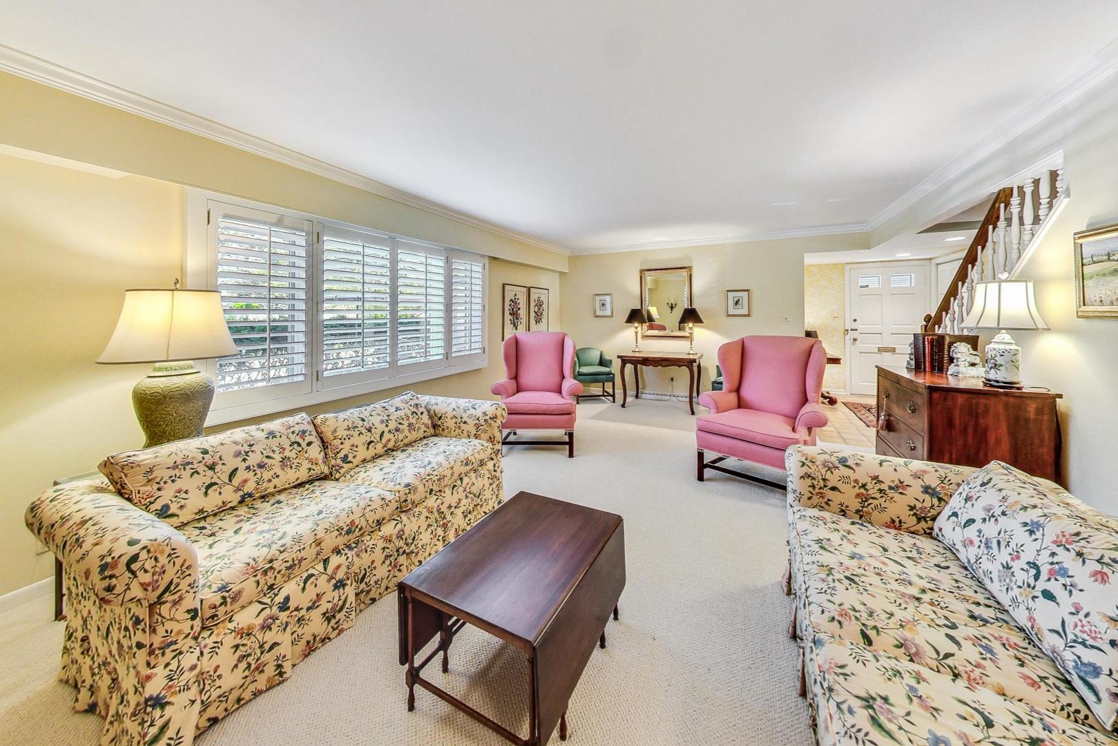 101 Chanticleer Lane