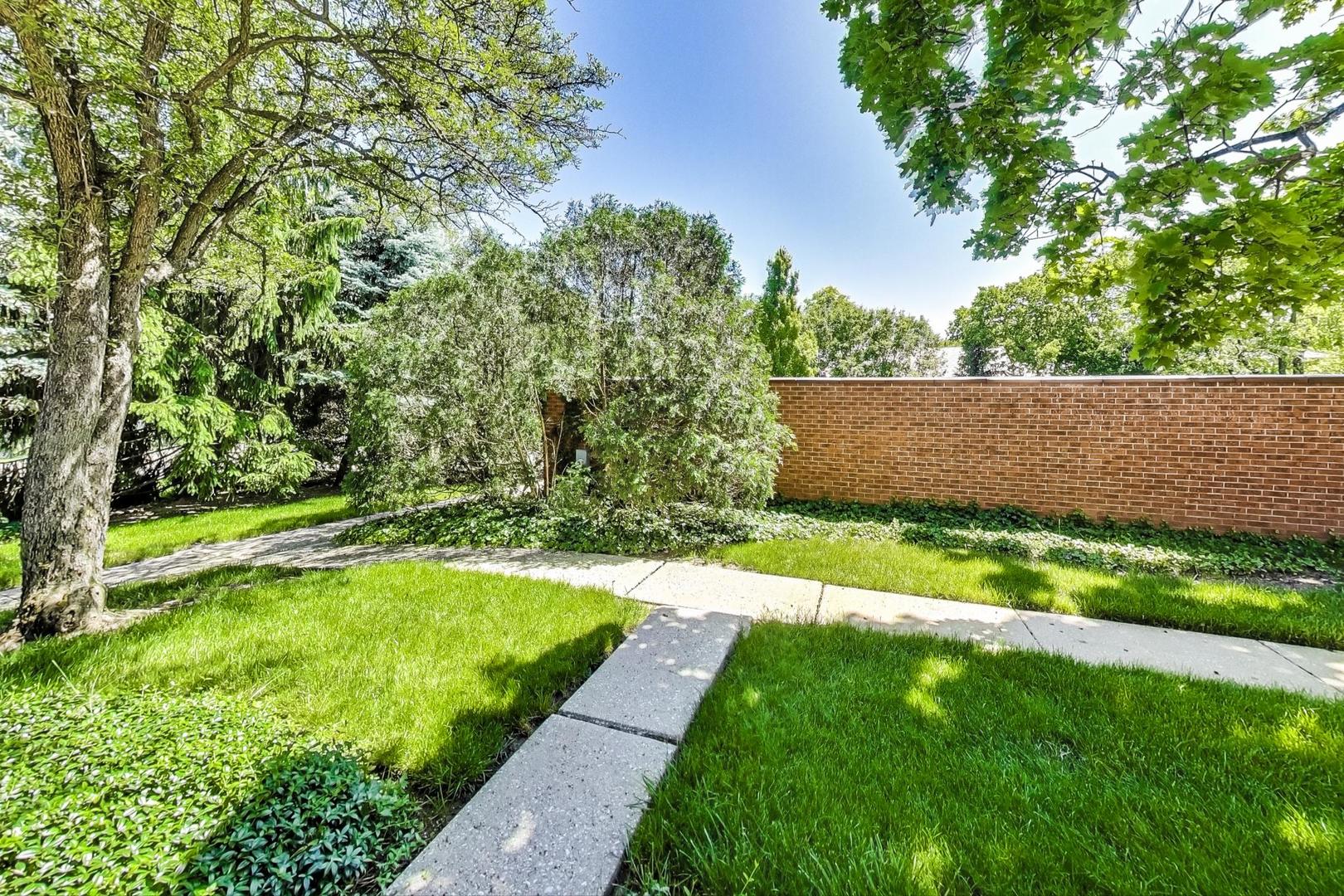 101 Chanticleer Lane