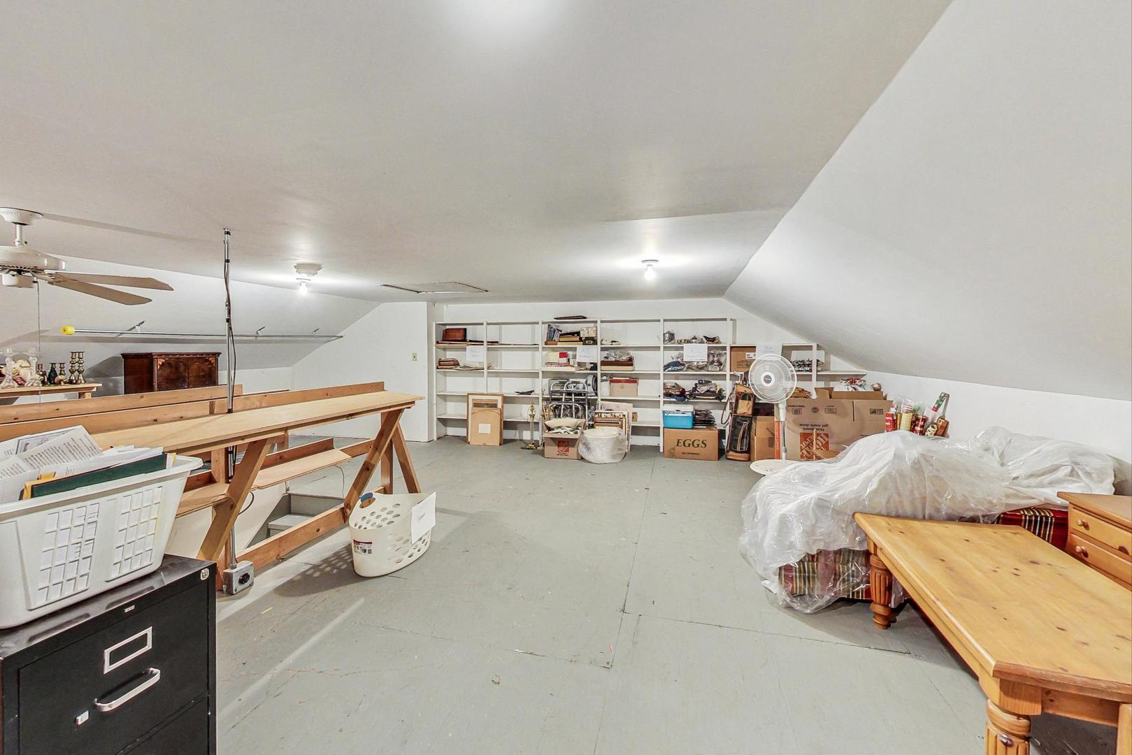 101 Chanticleer Lane