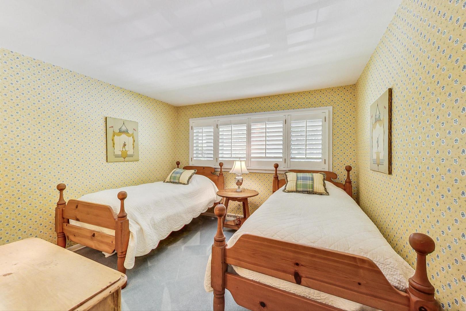 101 Chanticleer Lane