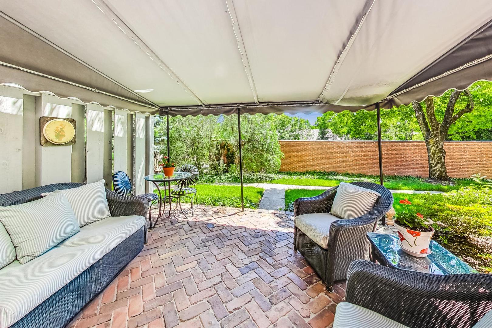 101 Chanticleer Lane