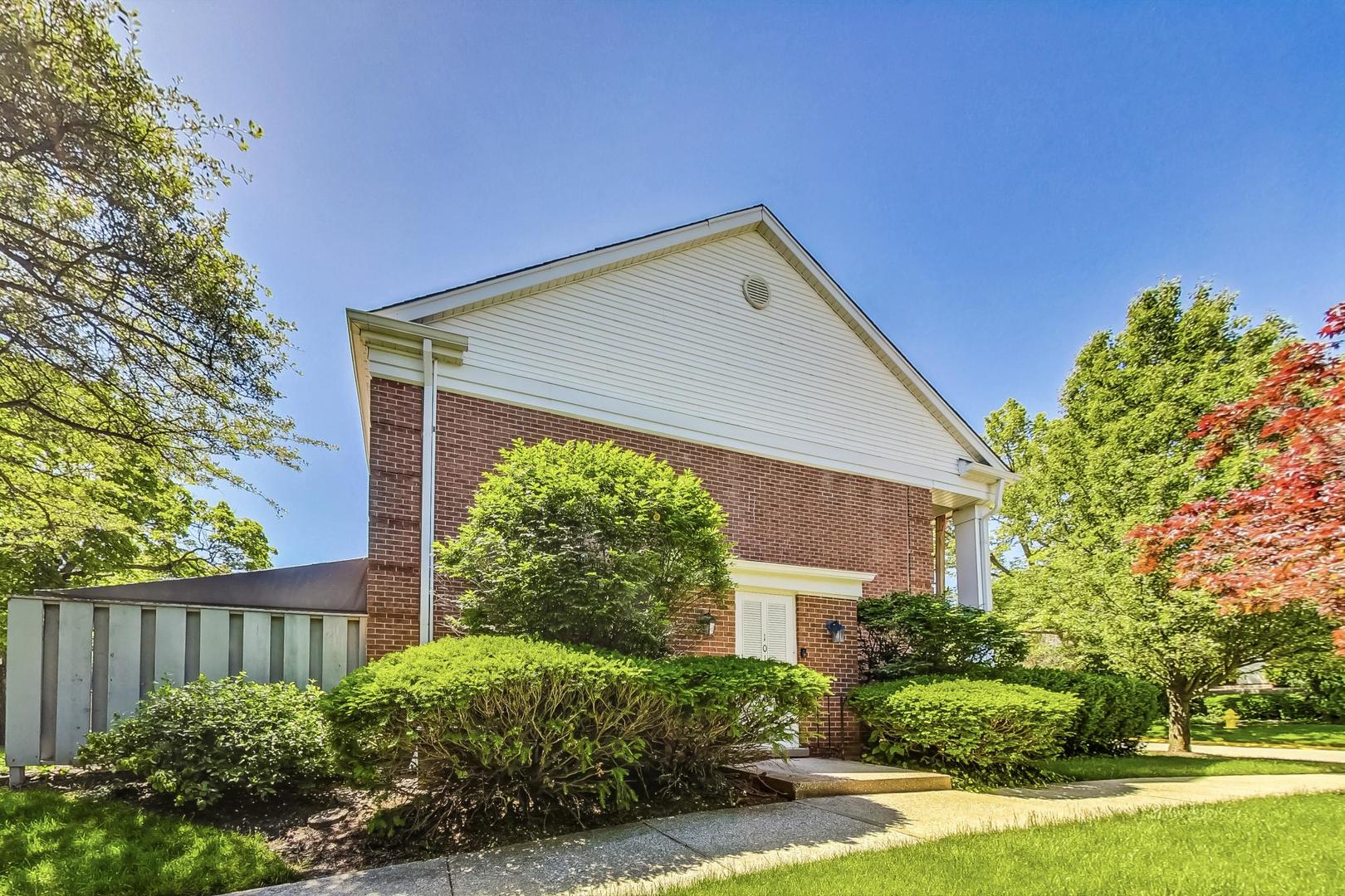 101 Chanticleer Lane