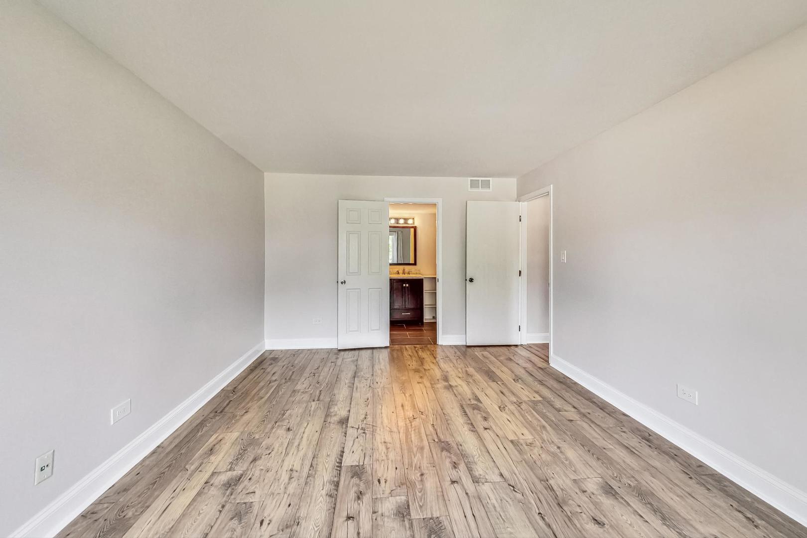 5844 Buck Court Unit: 544
