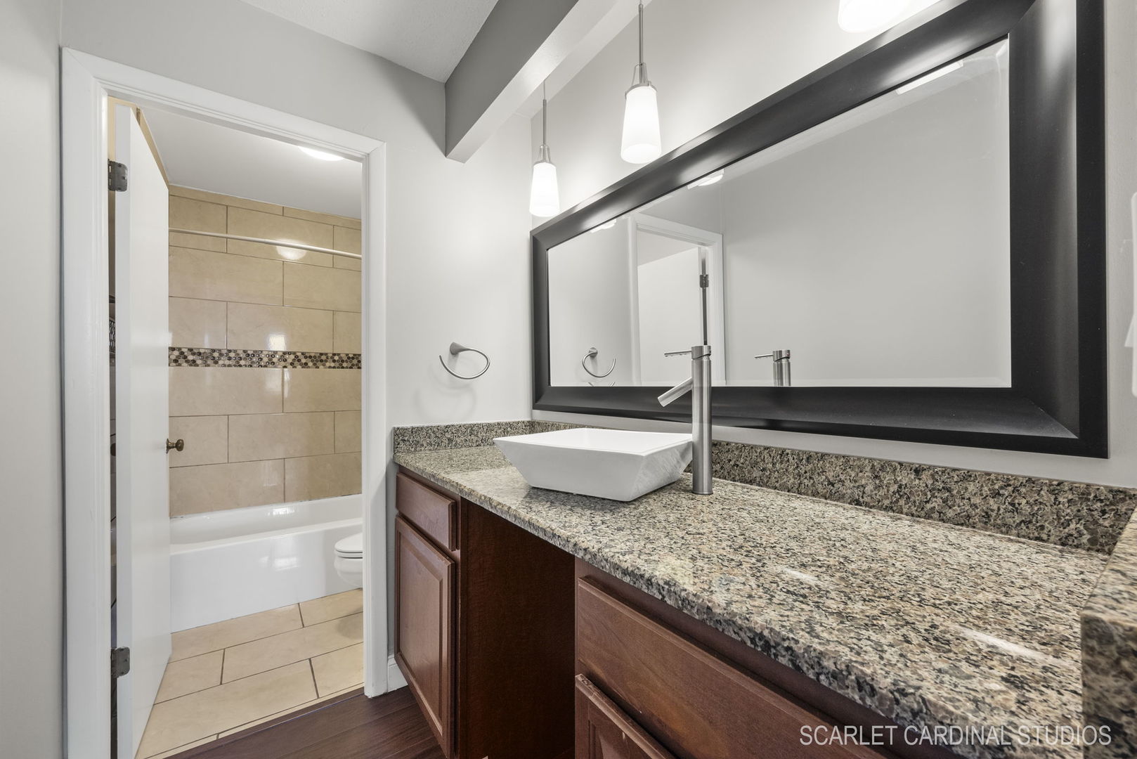 2000 Saint Regis Drive Unit: 3F