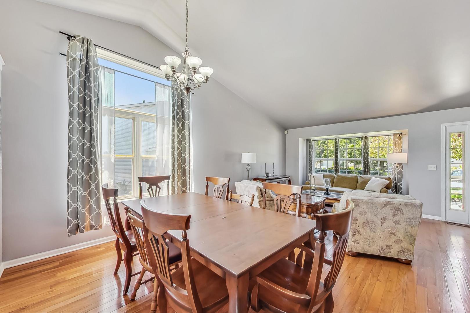 1812 Jack Pine Way