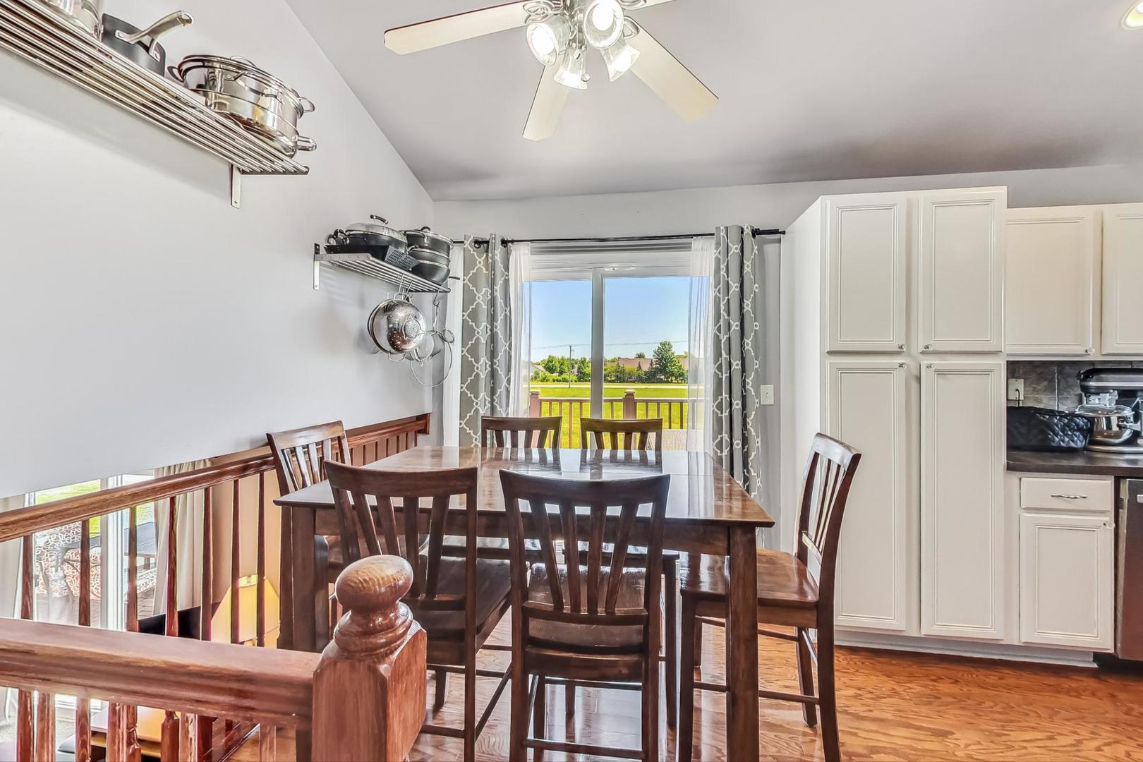 1812 Jack Pine Way