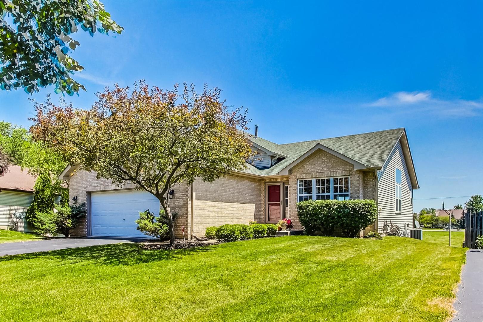 1812 Jack Pine Way