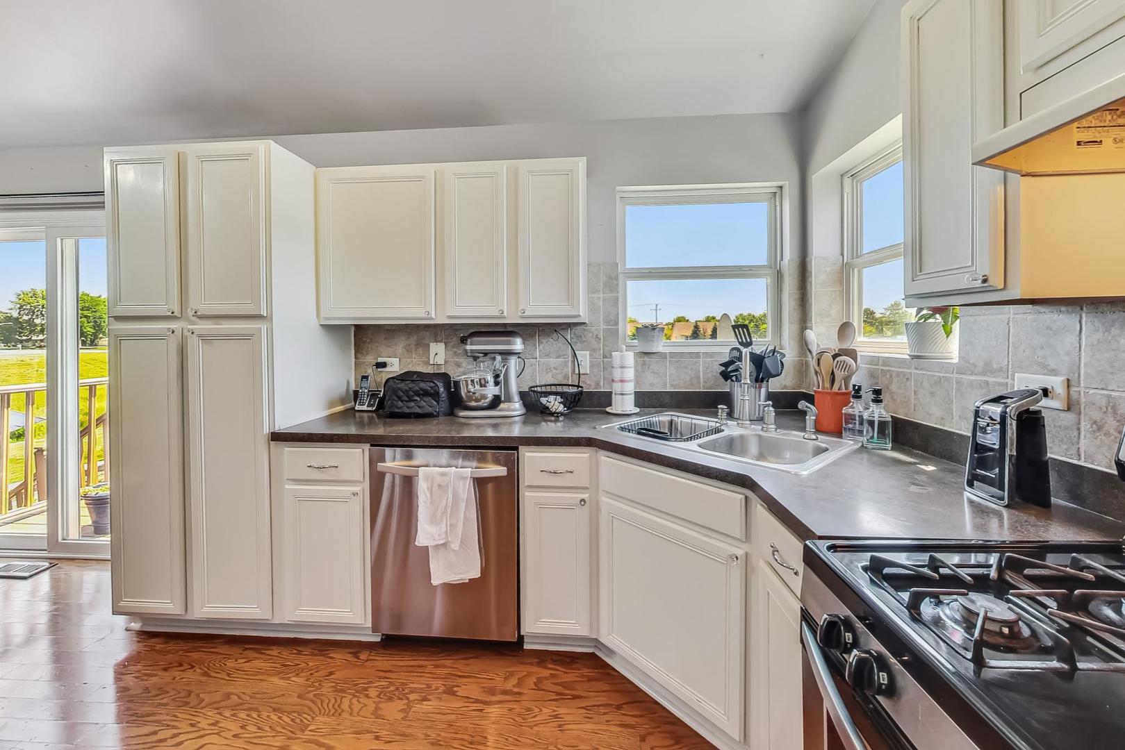 1812 Jack Pine Way