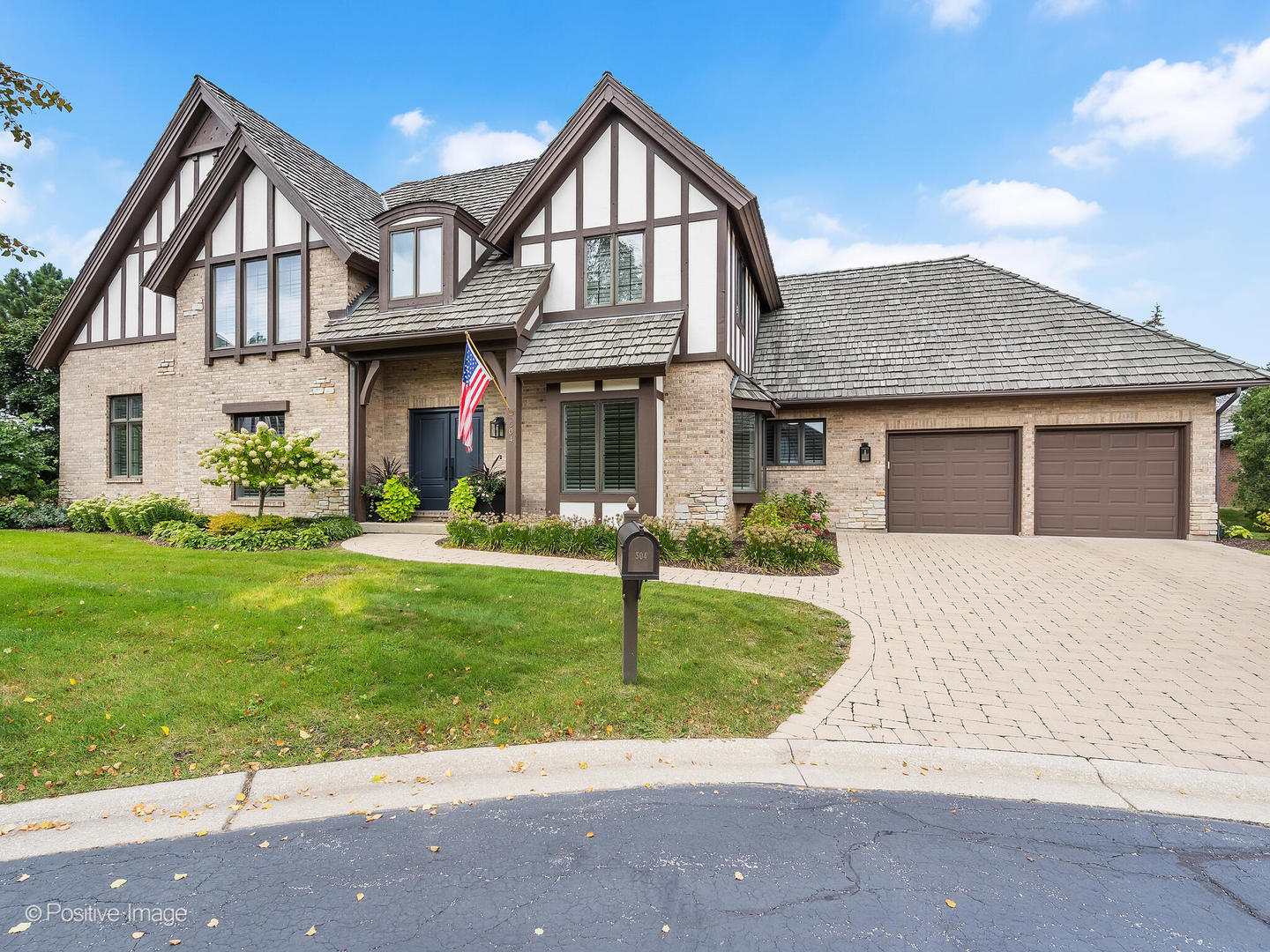 504 Kenmare Drive