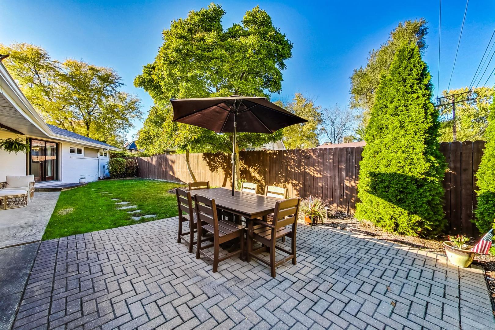 705 N County Line Road N
