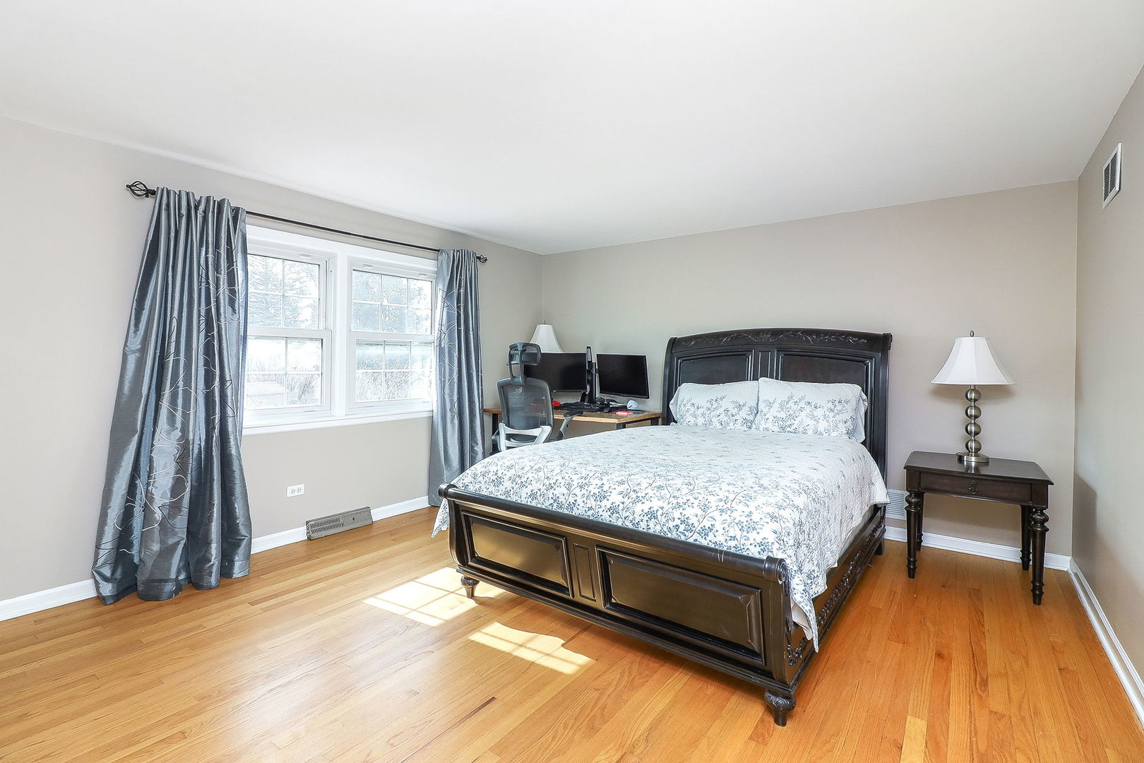 1119 Hamilton Lane