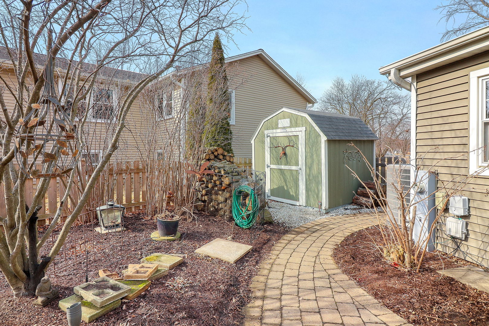 1119 Hamilton Lane