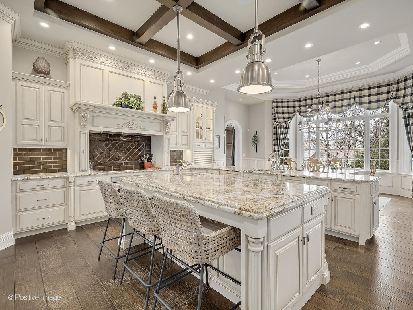 435 WOODLAND PARK Court