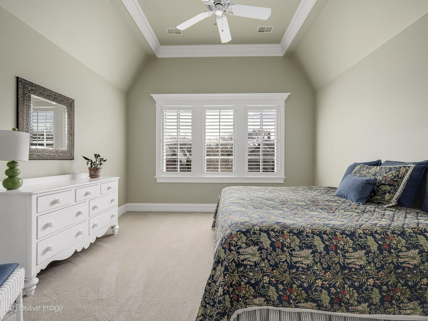435 WOODLAND PARK Court