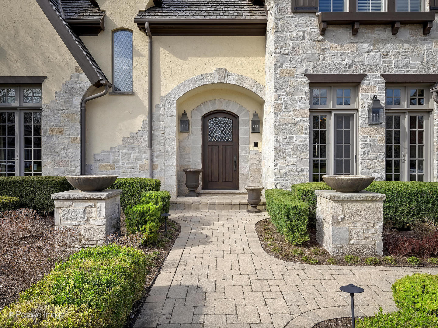 435 WOODLAND PARK Court