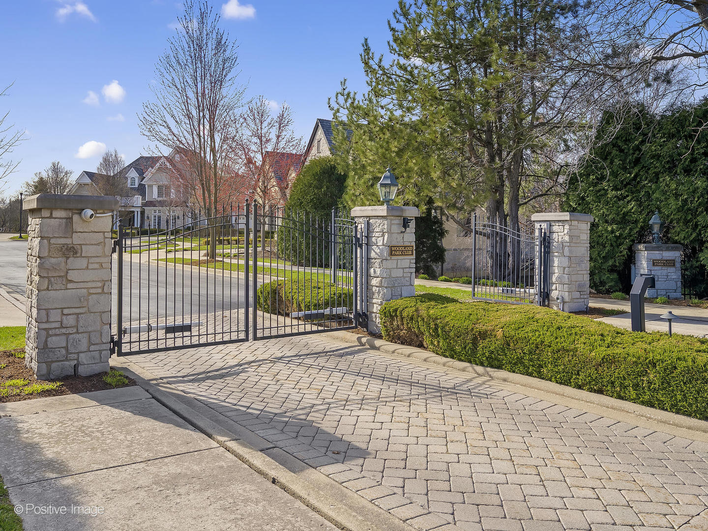435 WOODLAND PARK Court