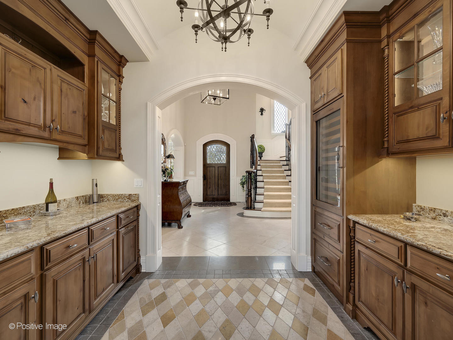 435 WOODLAND PARK Court