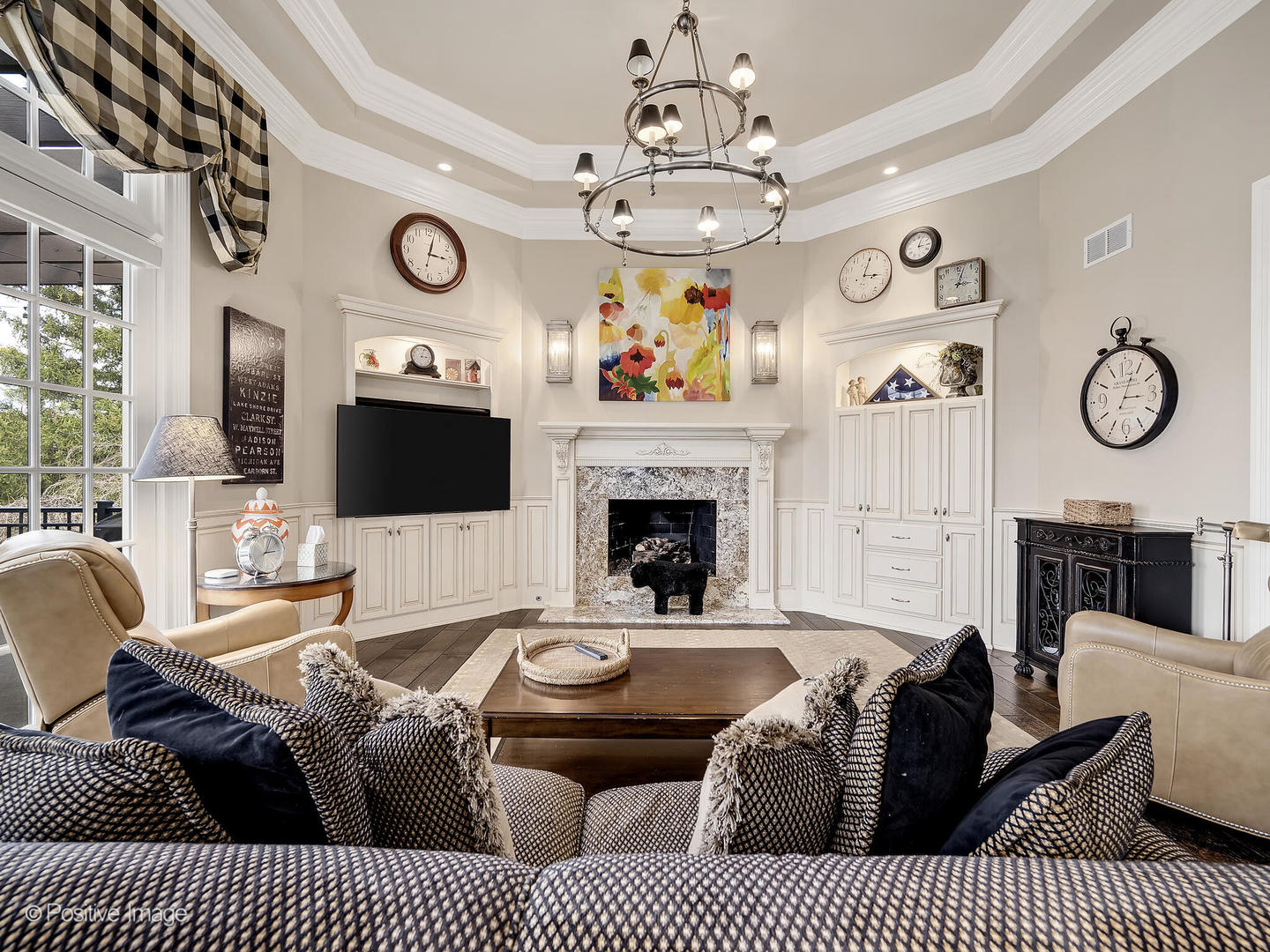 435 WOODLAND PARK Court