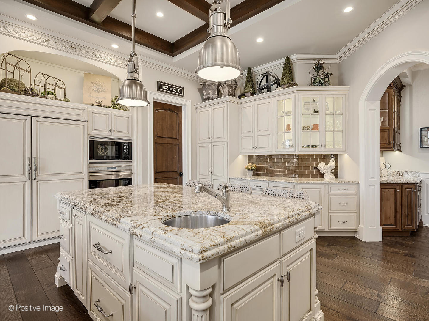 435 WOODLAND PARK Court
