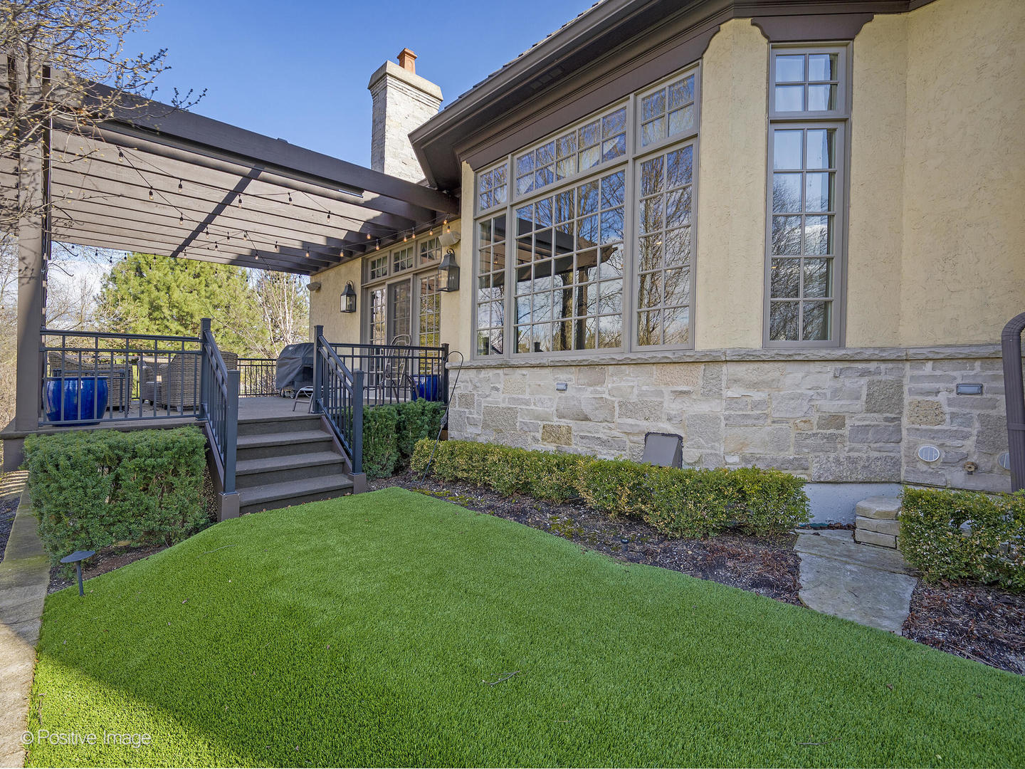 435 WOODLAND PARK Court