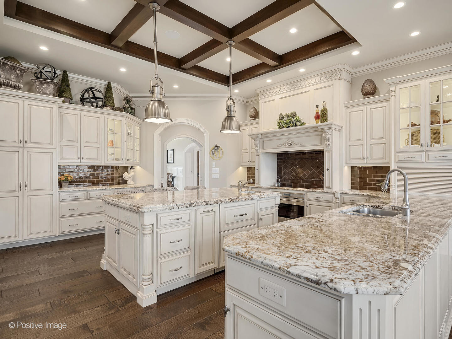 435 WOODLAND PARK Court