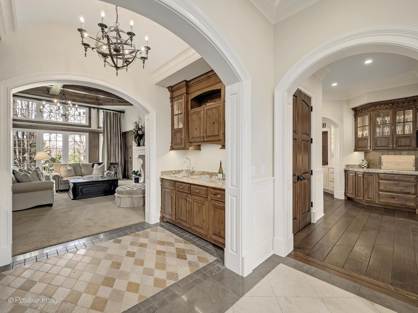 435 WOODLAND PARK Court
